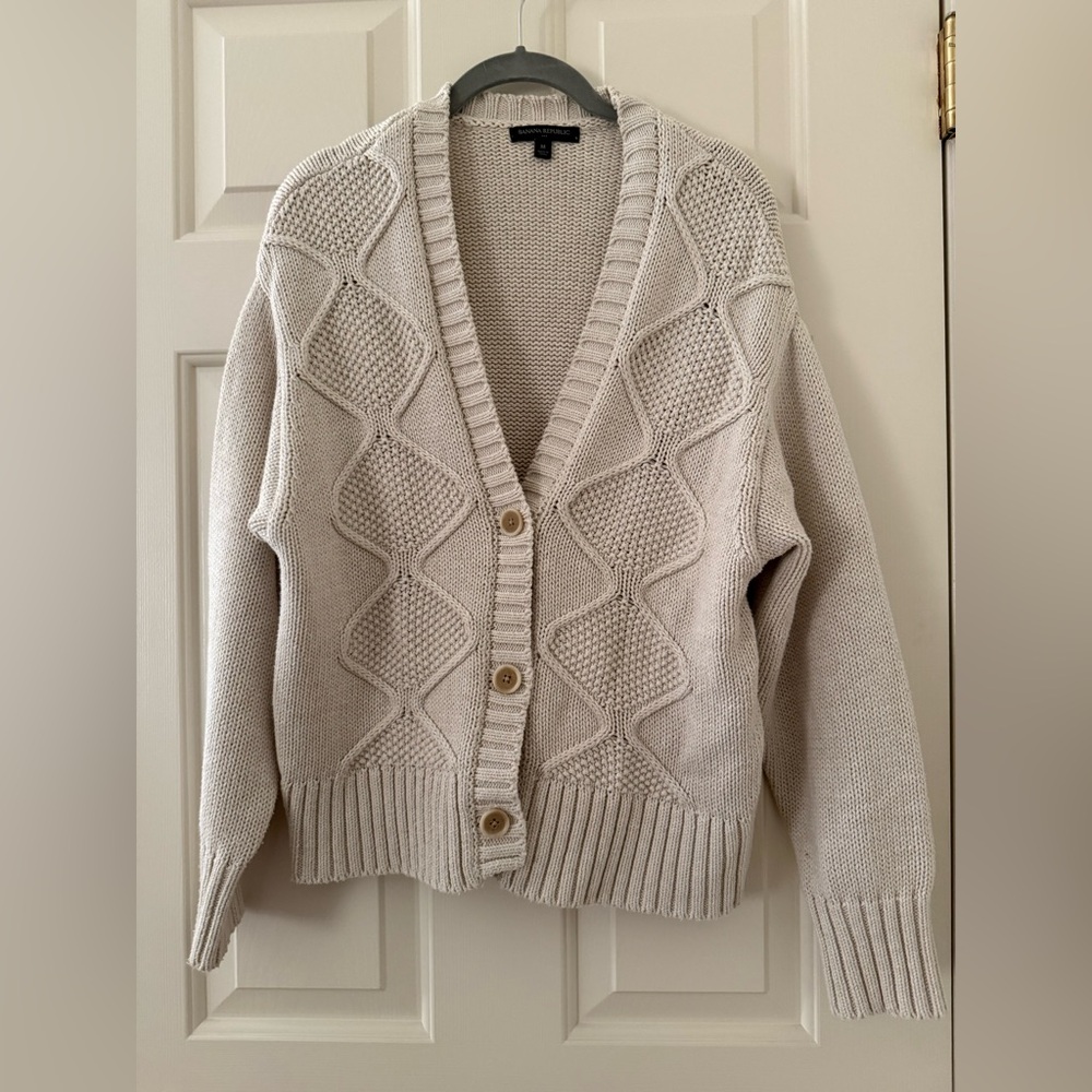 Banana Republic Textured Cream Cardigan